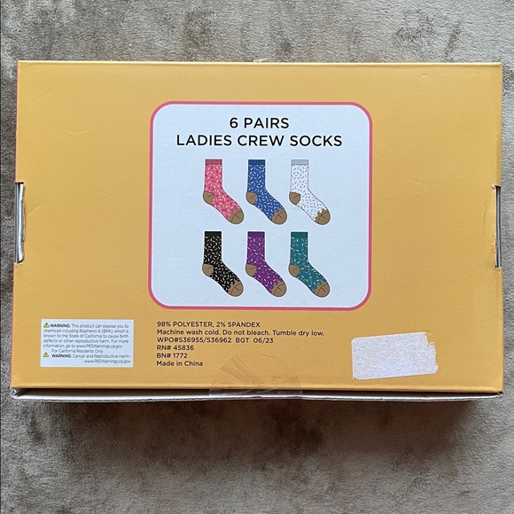 •DONUT SOCKS• 6-Pair Novelty Crew Socks Donut-Themed (with sprinkles!) >> NIB - Picture 3 of 9